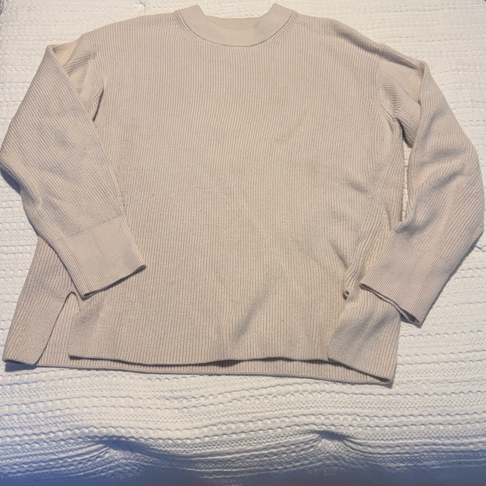 Lululemon Marino wool Sweater - Picture 3 of 4